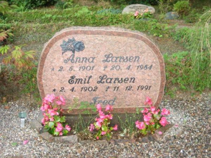 Anna Larsen  .jpg